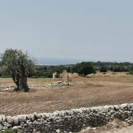 A Valata Di Donnafugata ヴィラ ラグーザ